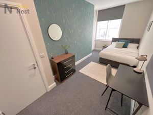 Photo 6- click for photo gallery